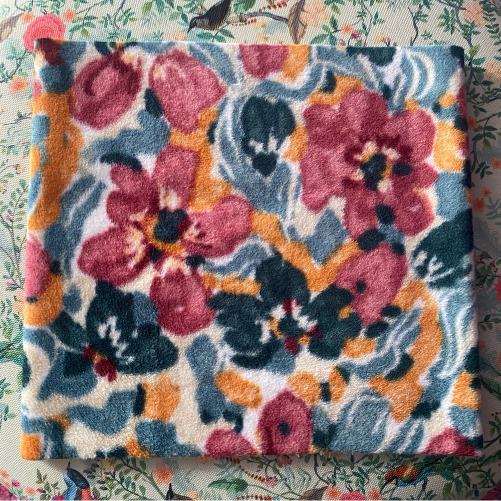 Fleece Neck Gaiter Floral Print NWOT